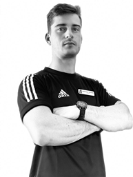 Nicola G.